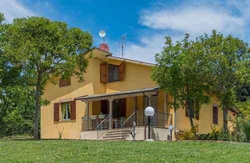 San Lorenzo in Campo House | Casa Magica 7 - Three Bedroom House, Sleeps 7