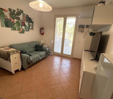 Isola delle Femmine Apartment | casa NiKa a 150 mt dal mare