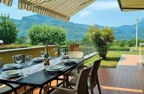 Mologno Villa | Casa Patrizia, Private Pool, Walk to restaurants, Barga!