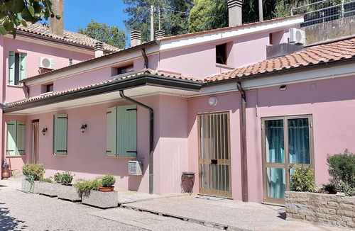 Teolo Apartment | Casa Rosa - In the heart of Teolo (Padua)