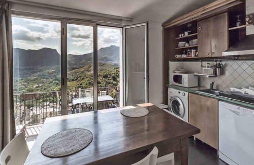 Monreale Bed & Breakfast | Casa Rossa