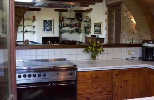 Arcevia Apartment | Casa San Martino - quiet Rustico with pool (4 + 3 persons) and large garden