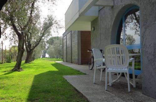 Torbole sul Garda House | Casa Sandra Bertolini Alla Spiaggia