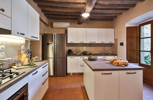 Pietraia Villa | Casa Sant'Anna 18 seats Villa with private pool, hot tub - Cortona