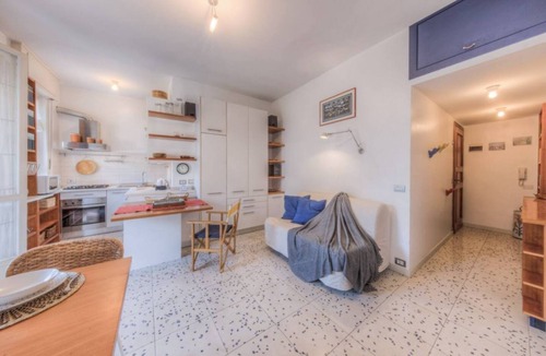 Camogli Apartment | CASA SOLE - Terrace with sea view, relaxation and WiFi