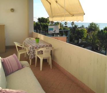 Alba Adriatica Hostel | Casa sul mare