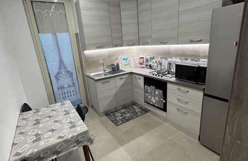 Ortona Apartment | Casa Vacanza LA Coccinella Adatta a Famiglie e Gruppi di 5 Persone
