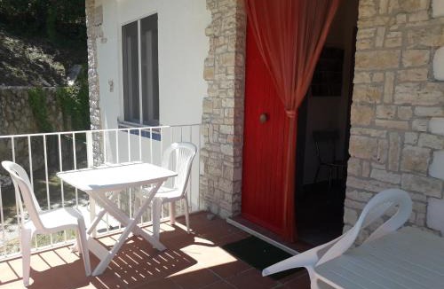 Montefranco House | Casa vacanze Il cancello rosso