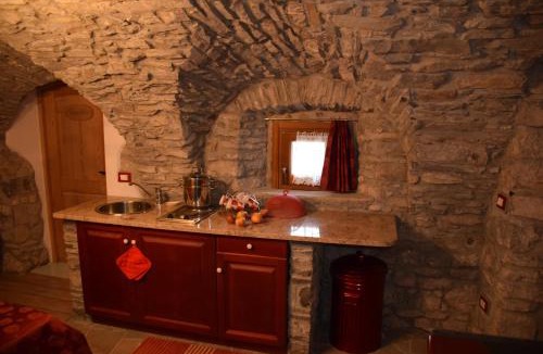 Drenchia Apartment | Casa Via delle Trincee