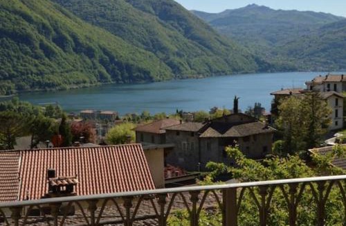 Porlezza House | CASA VISTA LAGO E GIARDINO