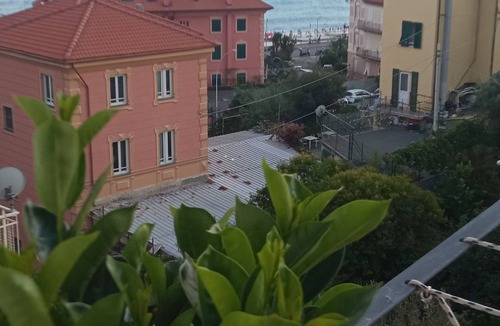 Varazze Apartment | Casa vista mare, Au Cavettu.