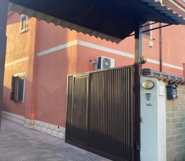 Ostia Antica Apartment | CasadellemeravigliediGiulia