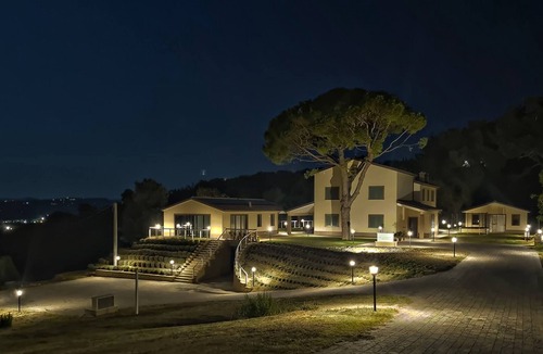 Colli al Metauro Villa | Casale Astralis 13 by Marche Holiday Villas