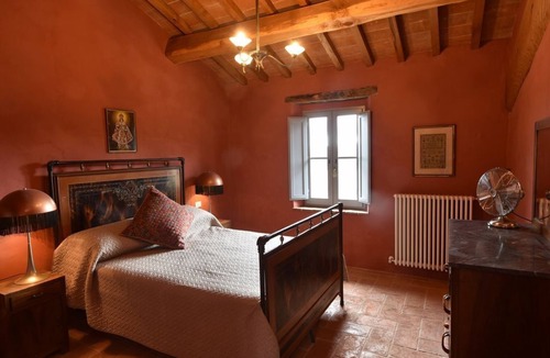 Marsciano House | Casale Monticchio, 18th century farm house, 4 guesthouses for up to 28 people