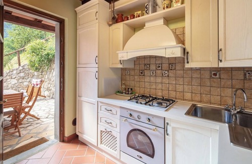 Molazzana Villa | Casale Scope in Molazzana , Toscana