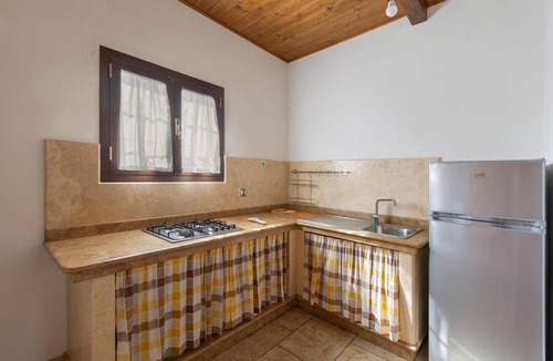 Campi Salentina House | Casetta Maddalena by BarbarHouse