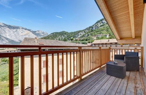 Drena Apartment | Castle view