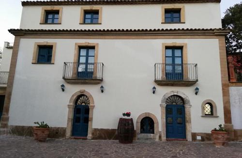 Caltagirone Villa | CDB Palmento Experience Suite