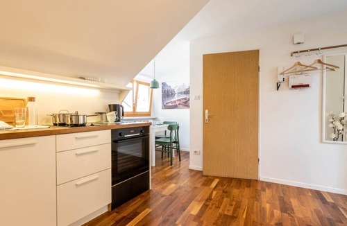 Brunico Apartment | Central Attic Castle View with private parking