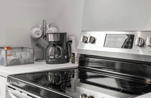 West Central Apartment | Central Fort Wayne Apartment | Triplex Residence