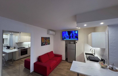 Borgo-Sanzio Apartment | Central Solutio Suite + Self Check-in Late