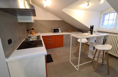 Cles Apartment | CENTRALE APARTMENTS & BREAKFAST GENZIANA