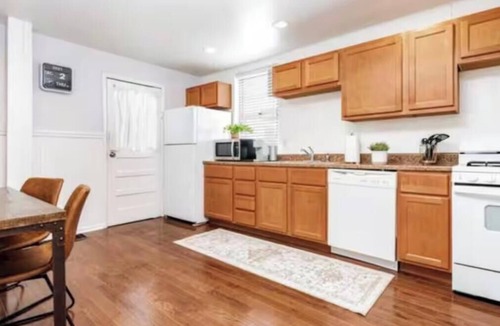 Benton Park House | Centrally located duplex in vibrant St. Louis