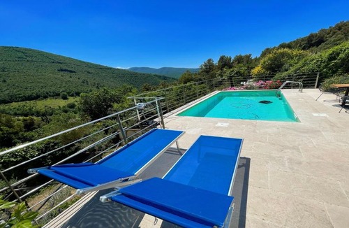Spoleto House | Cerro Cottage/slps 8/exc Pool Onsite/spoleto 9 Kms