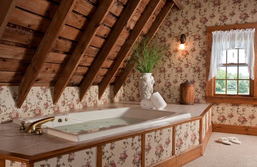 Sturgeon Bay Bed & Breakfast | Chanticleer Guest House