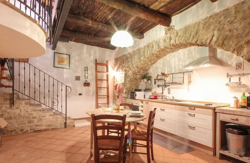Castellabate Historic Centre House | Characteristic Cilento house in the heart of the historic center of Castellabate, tastefully furnish