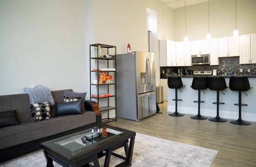 Downtown Baltimore Apartment | Charmcity Residences- Unit 1
