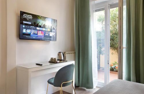 Aurelio House | Charme Holidays Puccini