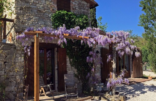 Monte Castello di Vibio Cottage | Charming house with private pool and stunning views on the Tiber valley
