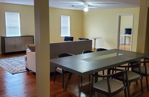 Charles Town Apartment | Charming 2-bedroom 2nd floor apartment with WiFi, AC in lovely Charles Town