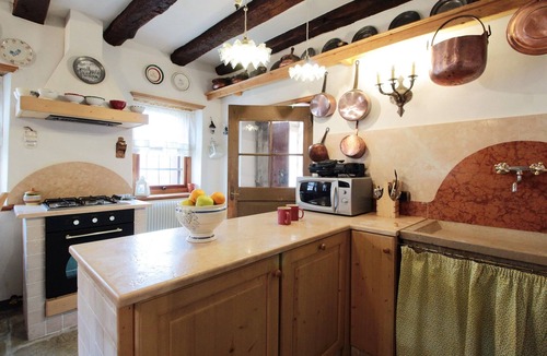 Chies House | Charming Alpine Retreat for 9