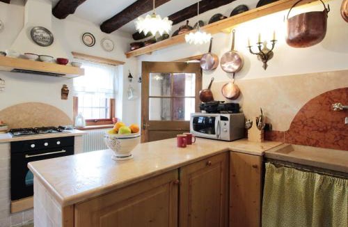 Chies House | Charming Alpine Retreat for 9
