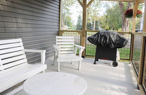 Bemus Point House | Charming Bemus Point Cottage: Walk to Water and close to town!