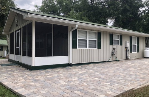 Salt Springs Cabin | Charming Cottage by the Lake!