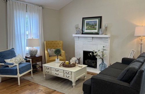 Bowling Green Cottage | Charming Cottage