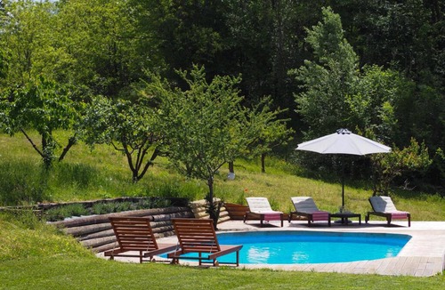 Belveglio House | Charming farmhouse hideaway with pool near Asti