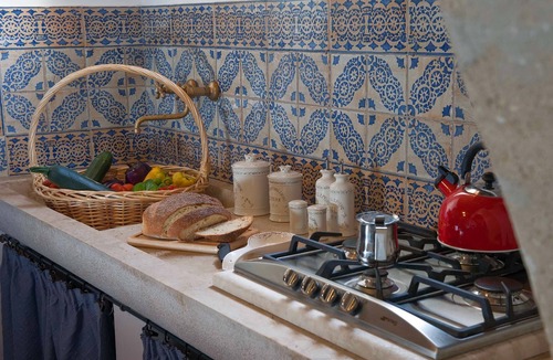 Buseto Palizzolo House | Charming house with shared pool - Titi