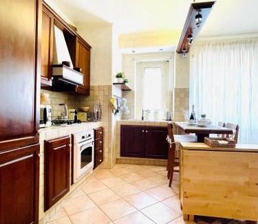 Casal Bertone Apartment | Charming house ROMA