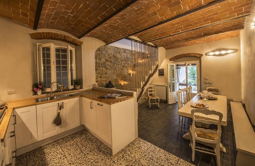 Terranuova Bracciolini Villa | CHARMING VILLA IN THE HEART OF CHIANTI