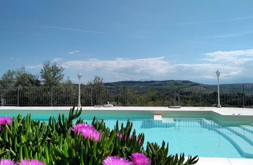 Sant'Omero Apartment | CHARMING STUDIO/FLAT WITH POOL