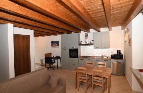 Chiari Apartment | Chiari trilocale nel centro città