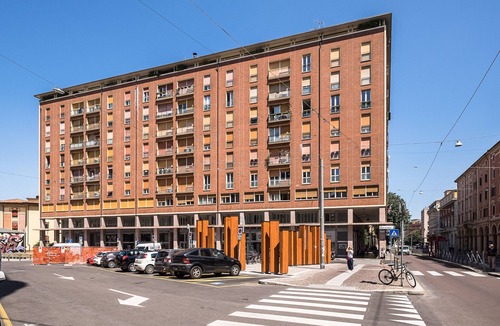 Historic Center Apartment | Cineteca Grey Studio I by Wonderful Italy
