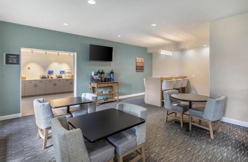 Hillview Hotel | City Express By Marriott Shepherdsville Louisville
