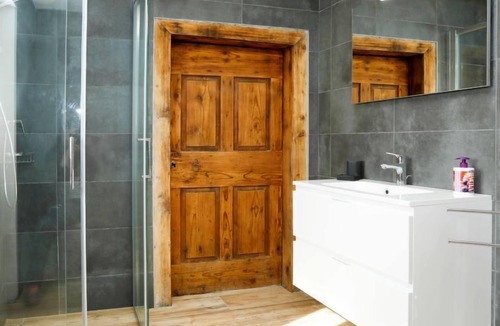 Raveo Apartment | Cjase da Maestre by Interhome