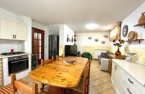 Olmedo House | Clhome la casa nel verde a Olmedo