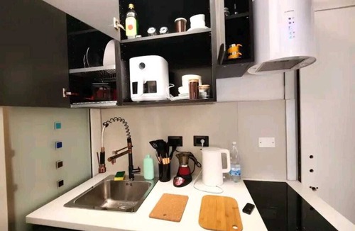 Gorla Apartment | CloClo House: Design & Vintage above Metro: Nolo Area